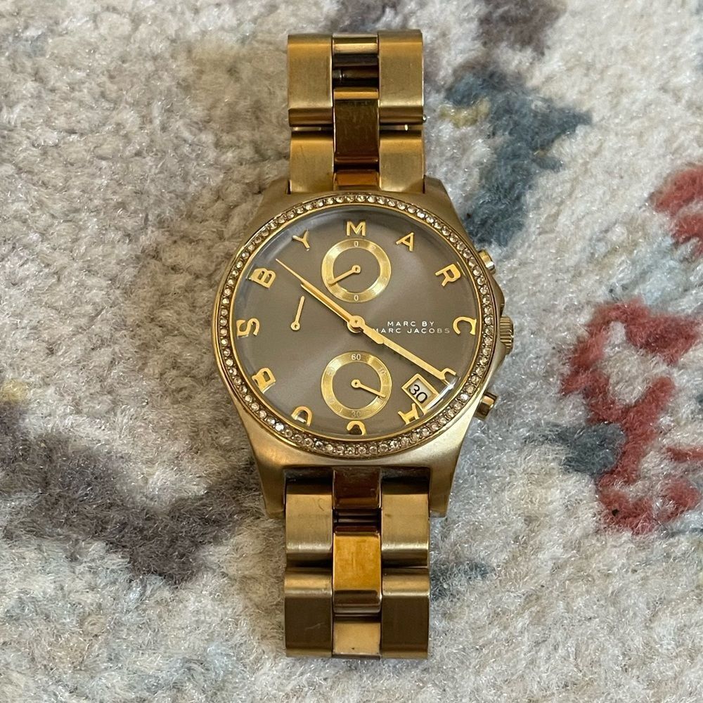 Marc by Marc Jacobs Gold Bracelet Watch with Crystal detailing and grey face